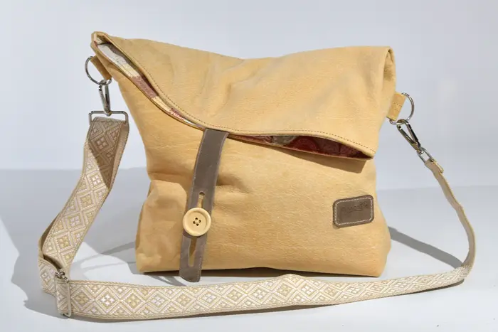 Sam blando M aus geschliffenem Nubuckleder in beige