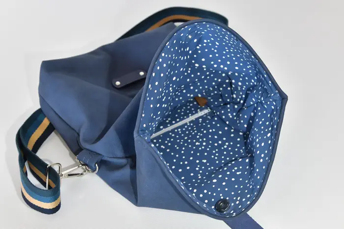 Sam M aus blauem, geschliffenem Nubuckleder