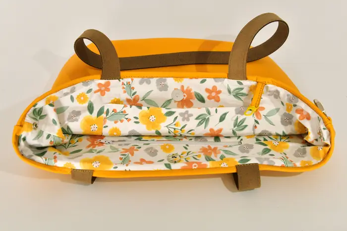 Ledertasche, Sarah S aus Nappa-Wasserbüffelleder in gelb und Schultergurten aus Dickelder, Unikat, hergestellt auf La Palma, Kanarische Inseln, Spanien, Europa
