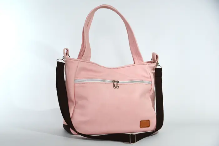 Ledertasche, Lena M aus vollnarbig, pflanzlich softem Rindsleder in hellrosa und bordeaux, Unikat, hergestellt auf La Palma, Kanarische Inseln, Spanien, Europa