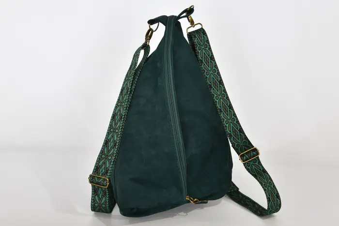 Lederrucksack, Tim S aus geschliffenem Nubuk-Rindsleder in blaugrün, Unikat, hergestellt auf La Palma, Kanarische Inseln, Spanien, Europa