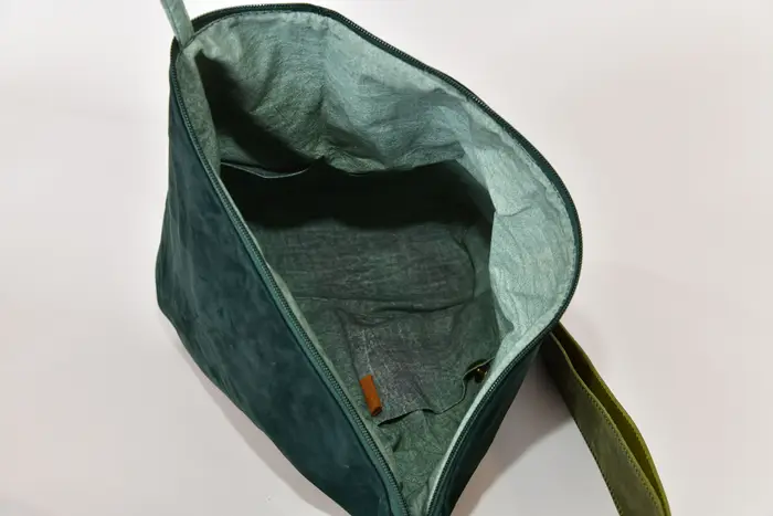 Lederrucksack, Tim S aus geschliffenem Nubuk-Rindsleder in blaugrün, Unikat, hergestellt auf La Palma, Kanarische Inseln, Spanien, Europa