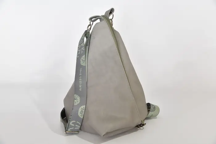 Lederrucksack, Tim S aus grauem Anilin-Nappaleder aus Rindsleder, Unikat, hergestellt auf La Palma, Kanarische Inseln, Spanien, Europa