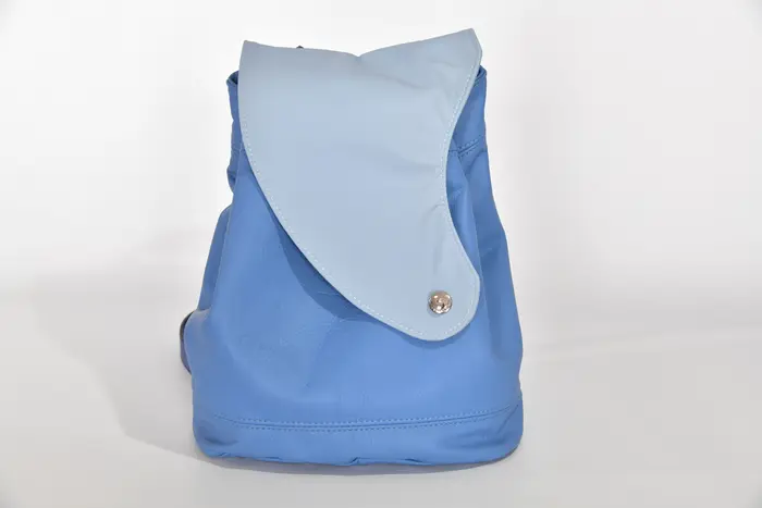 Lederrucksack, Niki M aus hellblauem Anilin-Nappa-Rindsleder und Nappa-Wasserbüffelleder, Unikat, hergestellt auf La Palma, Kanarische Inseln, Spanien, Europa