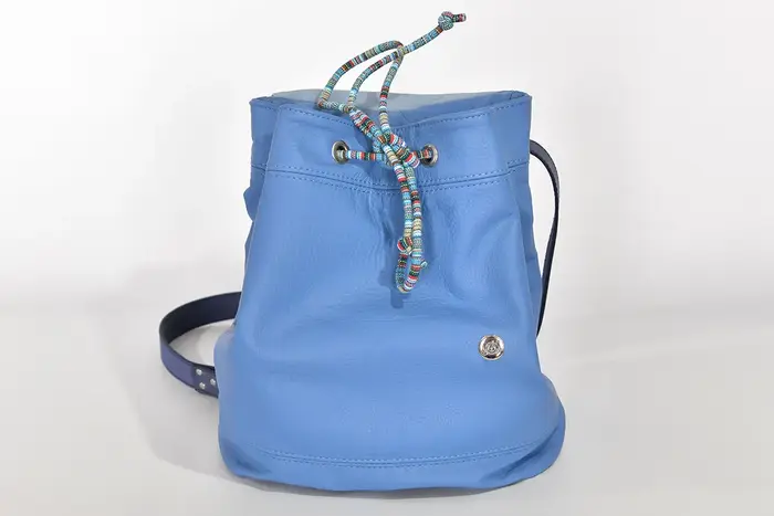Lederrucksack, Niki M aus hellblauem Anilin-Nappa-Rindsleder und Nappa-Wasserbüffelleder, Unikat, hergestellt auf La Palma, Kanarische Inseln, Spanien, Europa