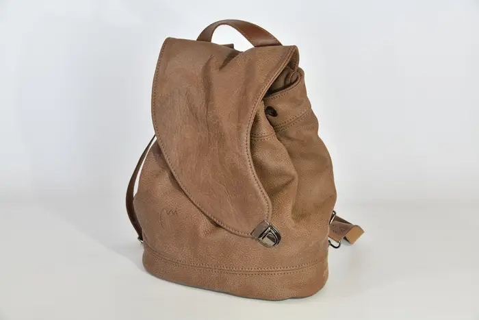 Lederrucksack, Niki M aus weichem Nubuckleder in kastanie, Unikat, hergestellt auf La Palma, Kanarische Inseln, Spanien, Europa