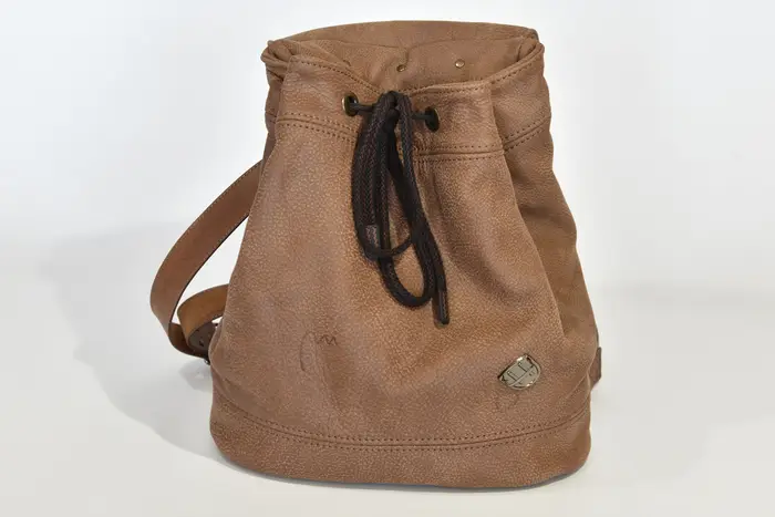 Lederrucksack, Niki M aus weichem Nubuckleder in kastanie, Unikat, hergestellt auf La Palma, Kanarische Inseln, Spanien, Europa