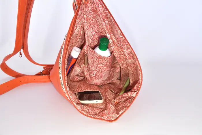Lederrucksack, Tim S aus Anilin-Nappaleder in lachs, Unikat, hergestellt auf La Palma, Kanarische Inseln, Spanien, Europa