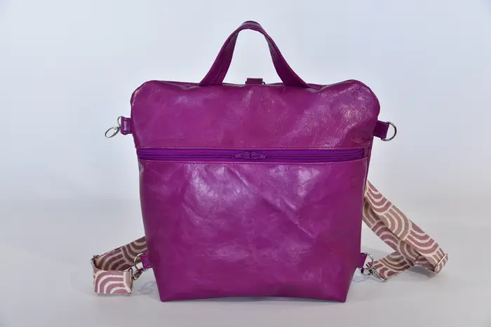 Lederrucksack, Petra blando M aus lila Nappa-Rindsleder, Unikat, hergestellt auf La Palma, Kanarische Inseln, Spanien, Europa