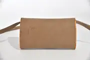 Jenny XS aus geschliffenem PullUp-Wasserbüffel-Blankleder in graubraun mit Olivenholz