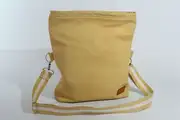 Sam M aus geschliffenem Nubuckleder in beige