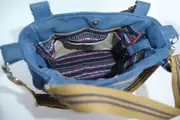 Lena M aus geschliffenem Nubuk-Rindsleder in blau und cognac