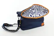 Sam M aus geschliffenem Nubuckleder in blau und cognac