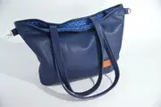 Sarah S aus geschliffenem blauen Nubuckleder