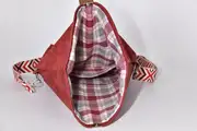 Sam M aus geschliffenem Nubuck-Wasserbüffelleder in bordeaux