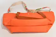 bolso de cuero, Sarah playa L de cuero napa de vaca en color naranja, pieza única, fabricada en La Palma, Islas Canarias, España, Europa
