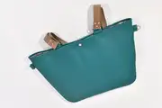 Sarah S aus Nappa-Wasserbüffelleder in petrol und Schultergurten aus Dickelder