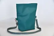 Sam M aus Nappa-Wasserbüffelleder in petrol