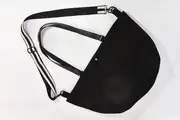 Ledertasche, Sarah playa L aus geschliffenem Rindsnubuckleder in sehr schwarz, Unikat, hergestellt auf La Palma, Kanarische Inseln, Spanien, Europa