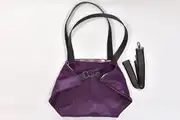 Sarah Playa L aus Anilin-Nappaleder in violett
