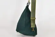 Lederrucksack, Tim S aus geschliffenem Nubuk-Rindsleder in blaugrün, Unikat, hergestellt auf La Palma, Kanarische Inseln, Spanien, Europa