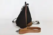 Lederrucksack, Tim S aus geschliffenem Nubuk-Rindsleder in schwarz und geschliffenem Nubuk-Wasserbüffelleder in braun, Unikat, hergestellt auf La Palma, Kanarische Inseln, Spanien, Europa