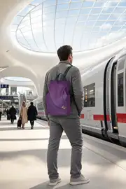 Mann trägt Lederrucksack Modell Niki M Art. 26004
