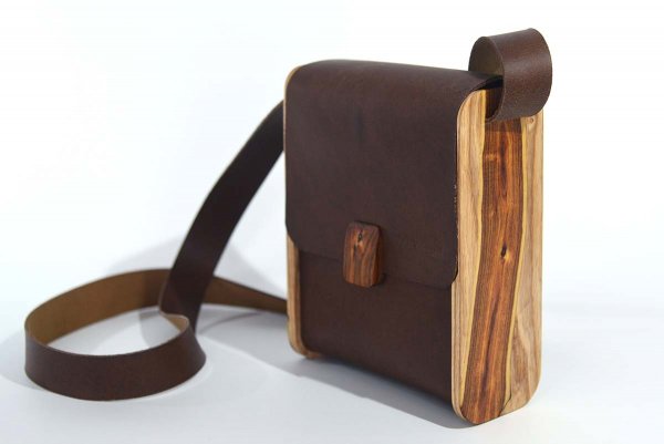 Holz-Leder-Tasche Modell Bernd Ginsterholz