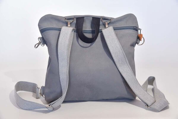 Petra blando greyleather backpack