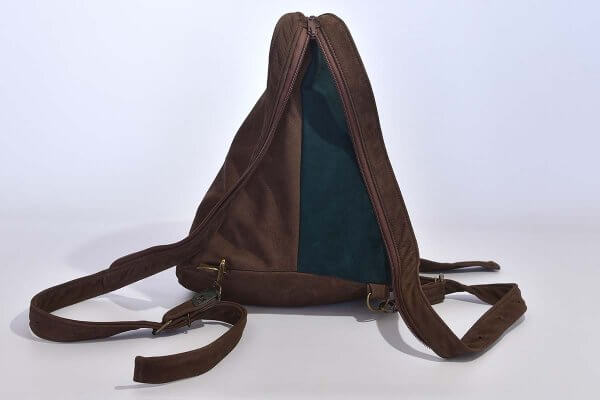 Lederrucksack Modell Tim tannengrün / braun