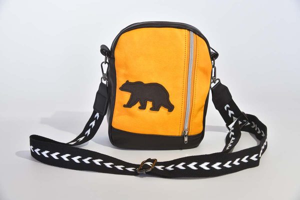 Bolso de piel modelo Adrian amarillo, negro