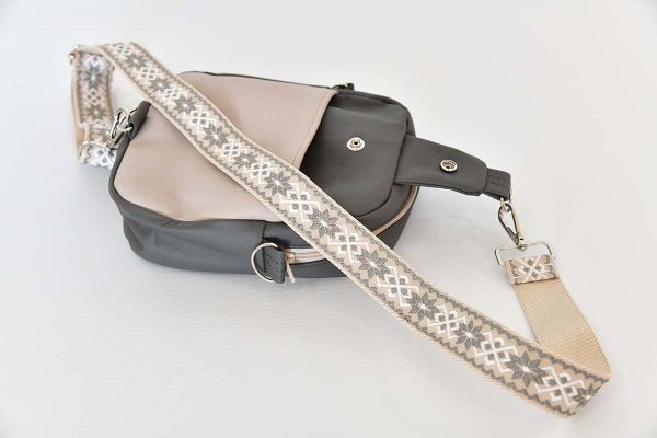 Schultertasche Modell Adrian anthrazit / grau