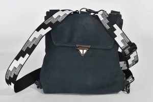 Lederrucksack Ainhoa S Nubuck Rindsleder geschliffen schwarz
