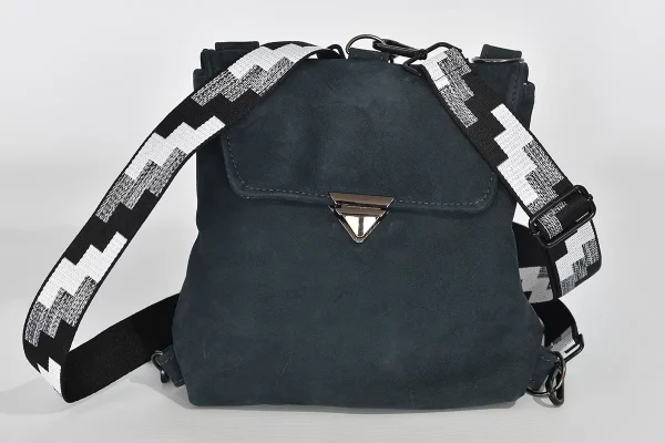 Lederrucksack Ainhoa S Nubuck Rindsleder geschliffen schwarz