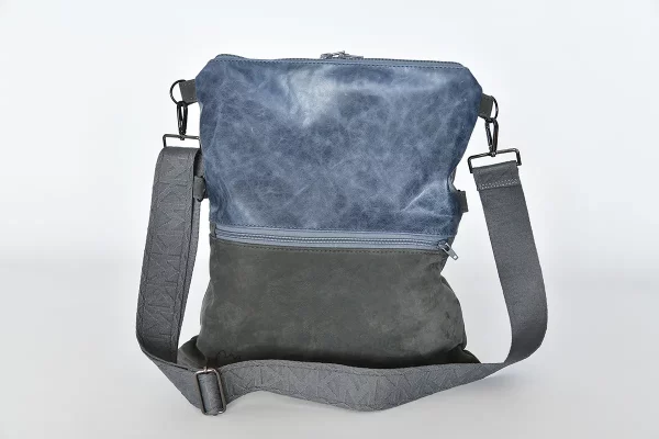 Handgefertigte Ledertasche Sam flex nachtblau und safir