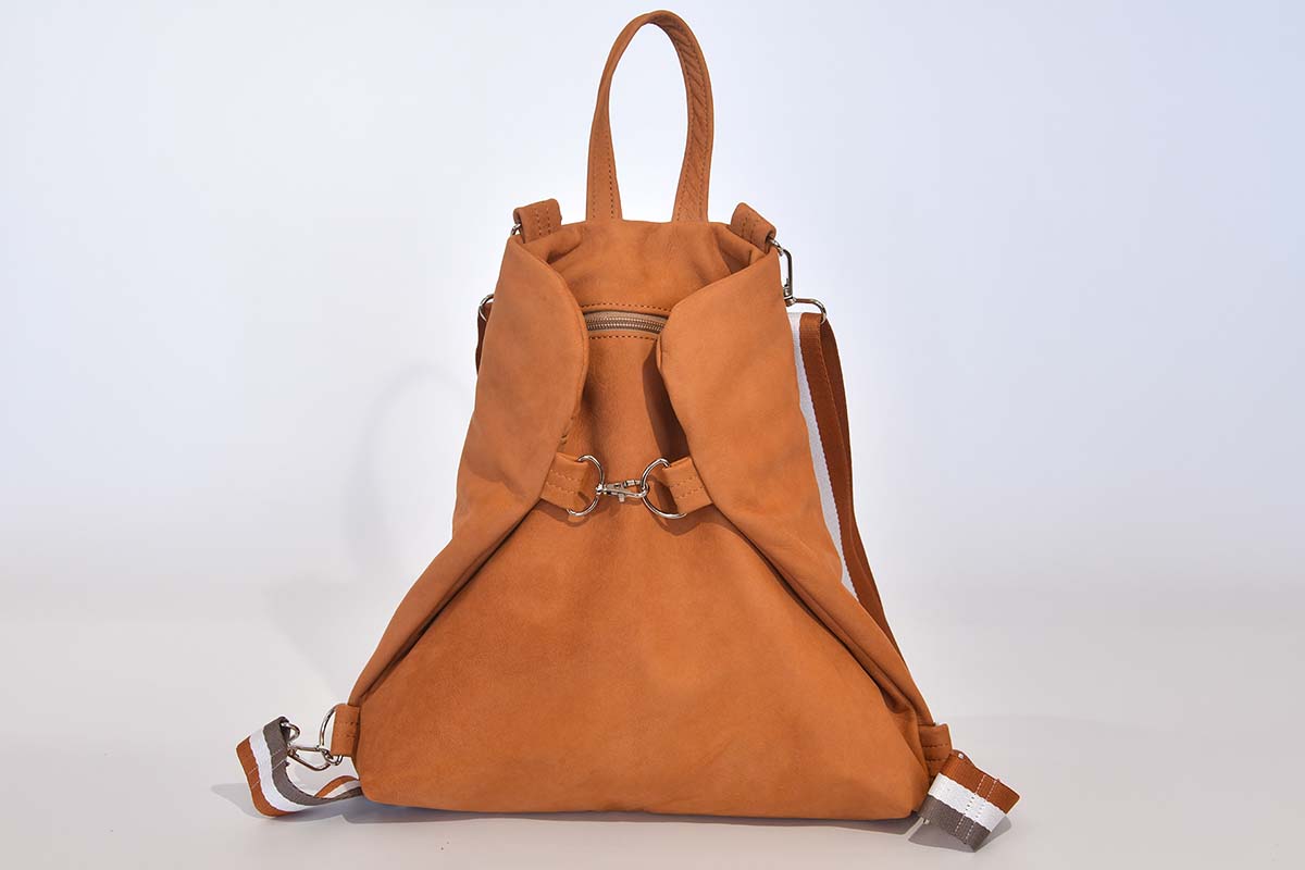 Petra blando M aus geschliffenem cognacfarbenem Nubuckleder