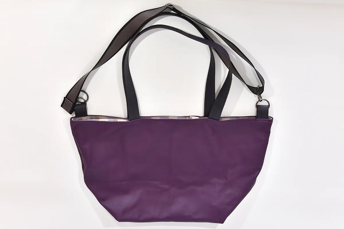 Sarah Playa L aus Anilin-Nappaleder in violett