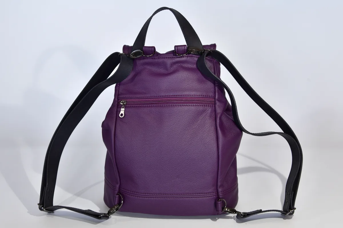 Niki M aus violettem Anilin-Nappa-Rindsleder