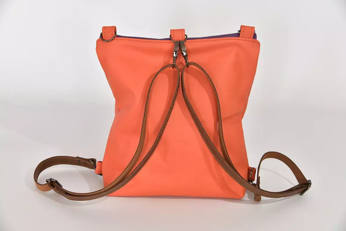 Lederrucksack Ainhoa M pastellorange und lila