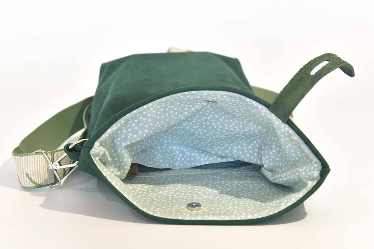 Ledertasche Modell Sam dia tannengrün