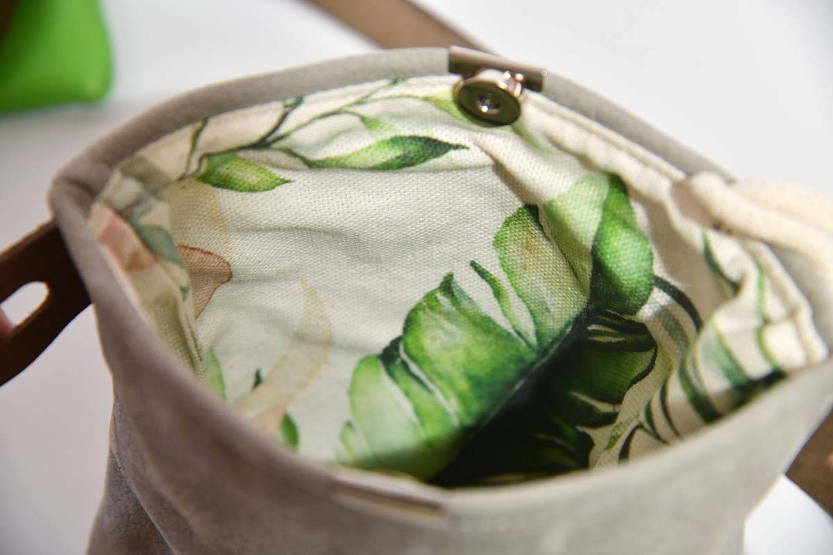 Ledertasche Ben dia hellgrün / grau