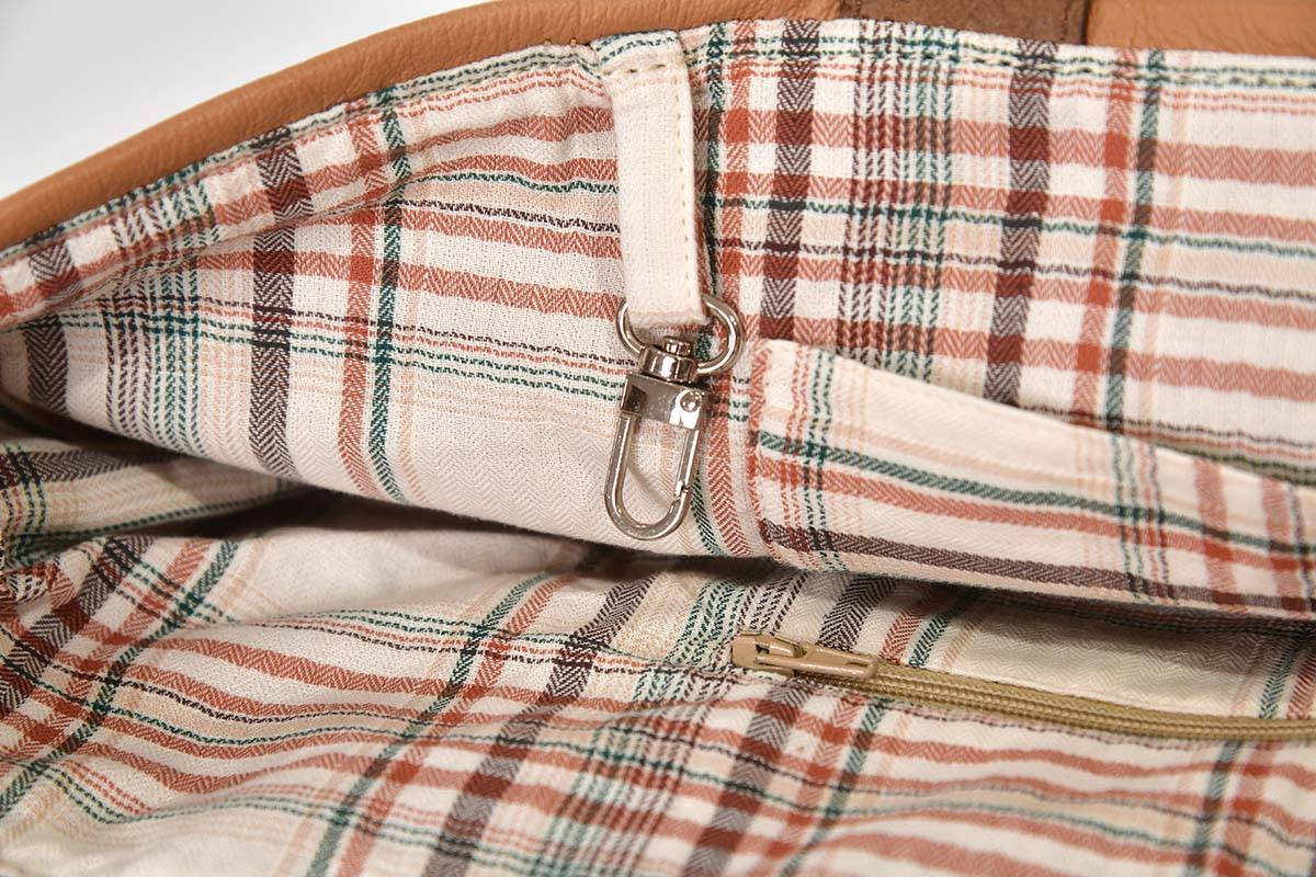 Ledertasche Modell Sarah sandfarben