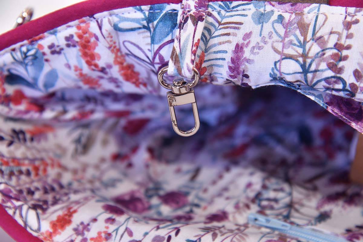 Ledertasche Modell Sarah dunkelhimbeerfarben