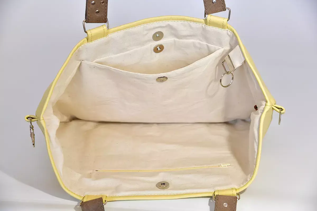 Ledershopper Sarah S pastellgelbem Nappaleder