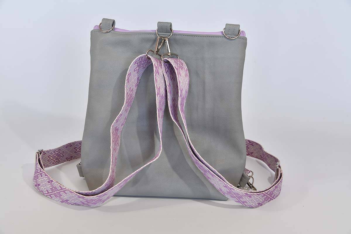 Rucksack Ainoha M hellgrau helllila