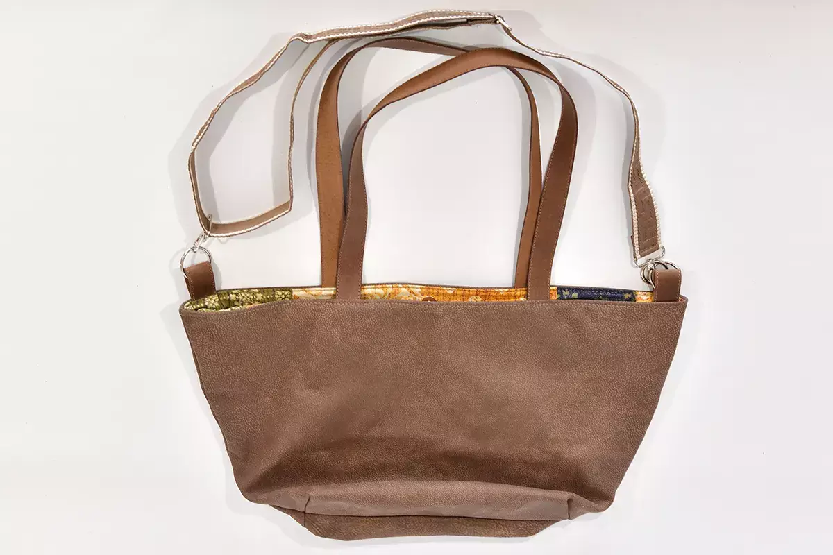 Handgefertigte Ledertasche Sarah Playa kastanienbraun