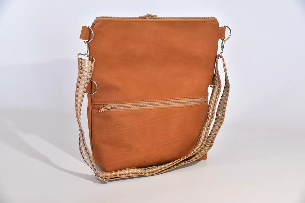 Schiultertasche Sam flex Nubukleder kupferbraun