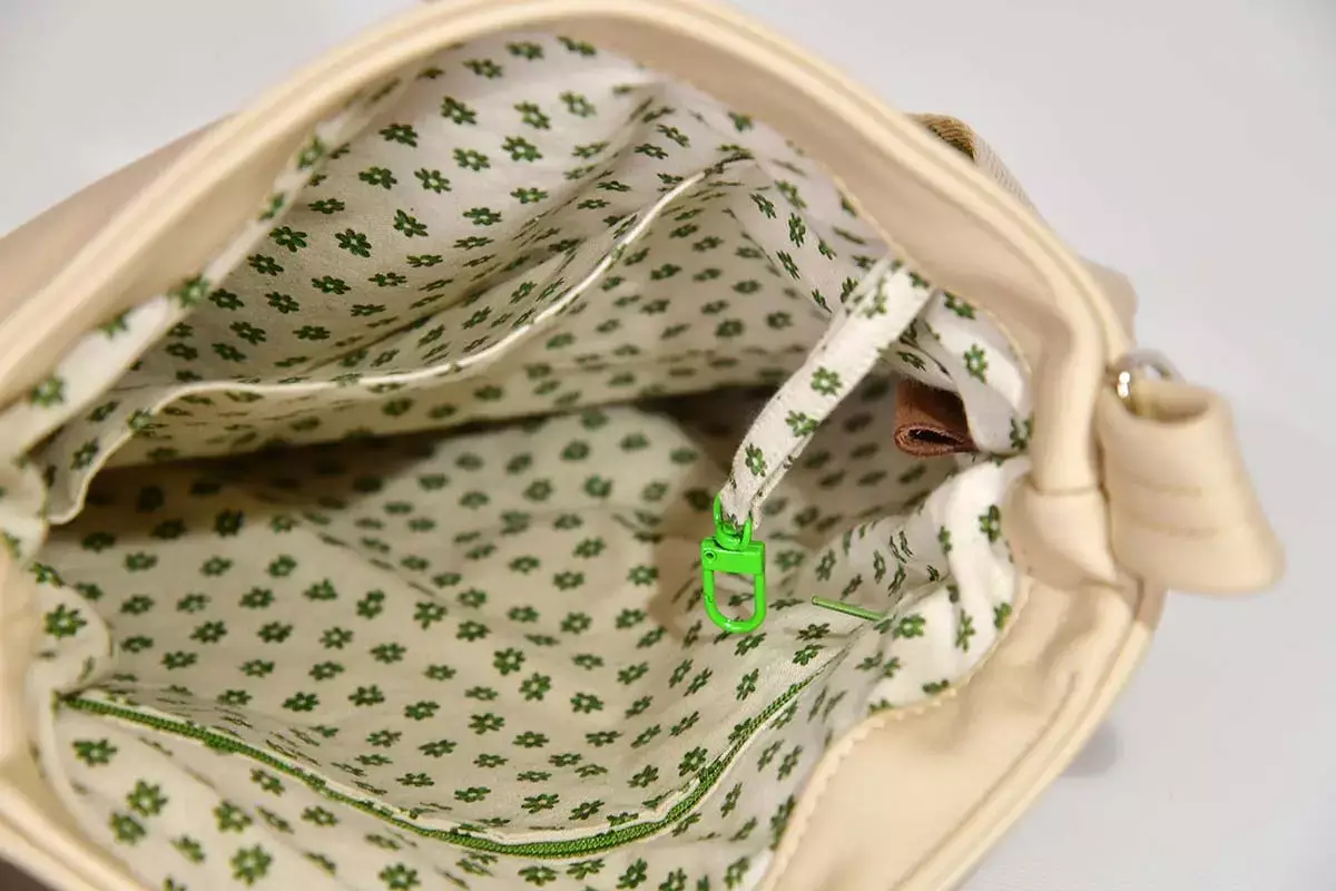Ledertasche Iris S beige
