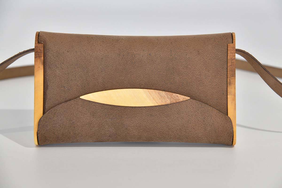 Holz-Ledertasche Modell Jenny graubraun, Orangenholz