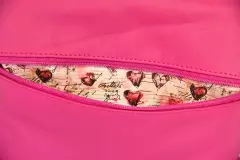 handgefertigte-ledertasche-pink_26007_Sam_flex_04